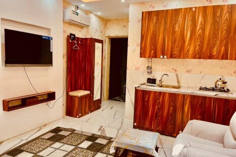 واحد مبله تک خواب 4 در هتل آپارتمان همدان