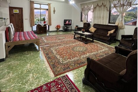 واحد دو خواب یاس در طبقه دوم ویلا لاهیجان