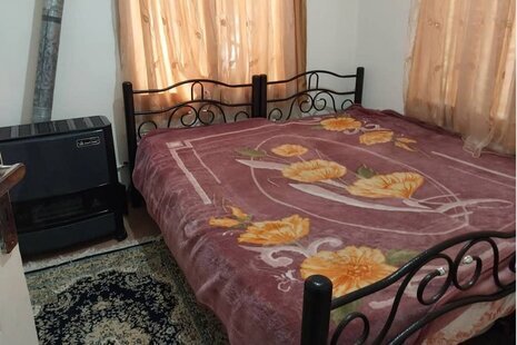 واحد مبله دو خواب نگین دو در طبقه دوم ویلای تنکابن