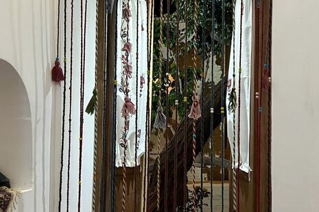 اتاق شبستان در بومگردی شاهین شهر و میمه