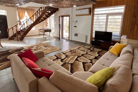 ویلا استخردار دوخواب آفتاب در کردان