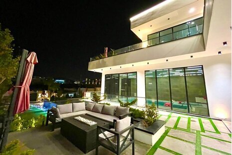 ویلا دوبلکس 3 خواب استخردار ایوان در رودهن