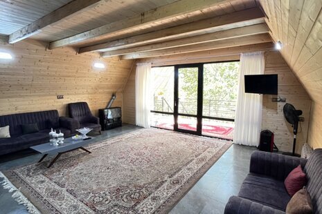 کلبه سوئیسی دوبلکس پناه در شیرگاه