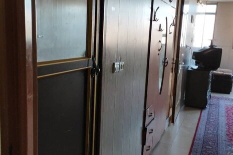 آپارتمان تکخواب  طبقه 2 در تیران و کرون