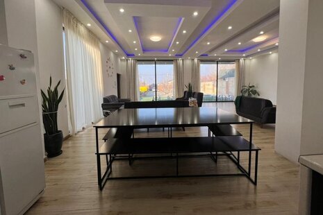 ویلا دوبلکس چهار خواب روژ در شهرک زعفرانیه