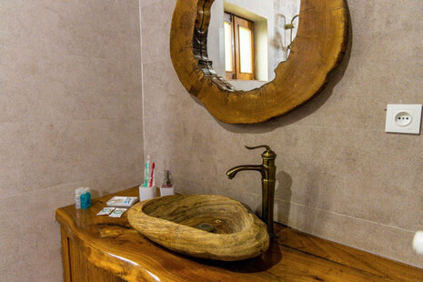 واحد شوکا در اقامتگاه بومگردی تنکابن