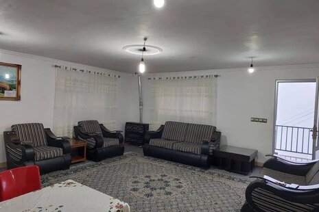 واحد مبله دوخواب فیلبند در طبقه دوم ویلای آمل