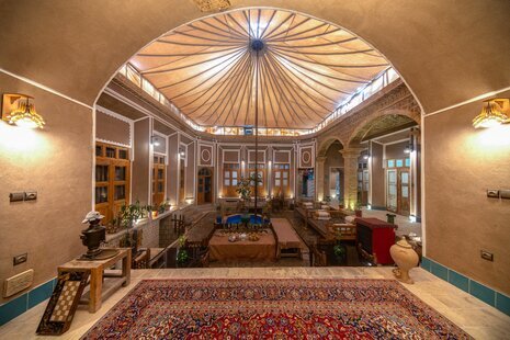 اتاق یاسی 101 در اقامتگاه بومگردی یزد