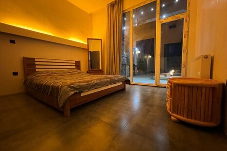 ویلا استخردار مبله دوخواب مدرن هیوا در چهارباغ