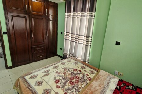 آپارتمان مبله دوخواب واحد 5 VIP هیرمند در کیش