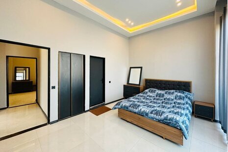 ویلا دوبلکس استخردار سه خواب الماس سیاه درچهارباغ