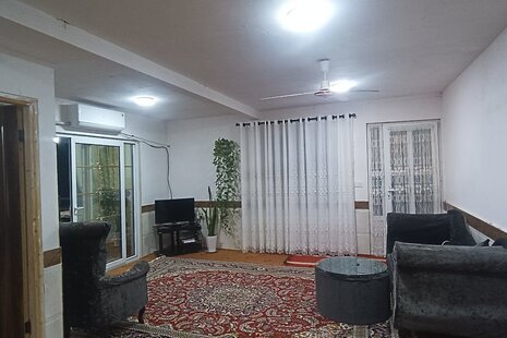 واحد مبله دوخواب در طبقه اول ویلا در علی آباد