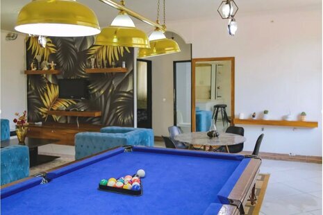 ویلا دو خواب استخردارآبگرم در کردان