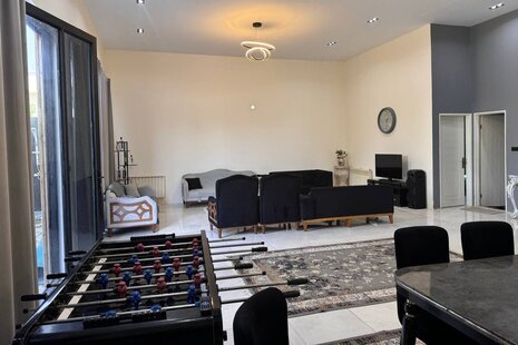 ویلا مبله استخردار دوخواب در ساوجبلاغ