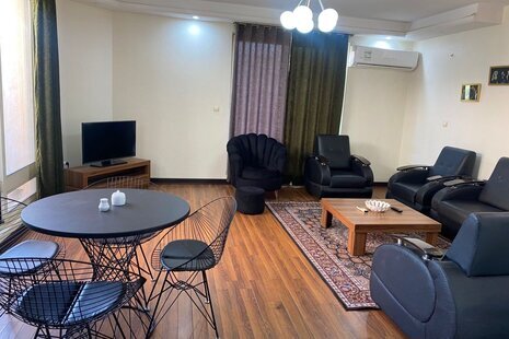 آپارتمان مبله دو خواب هیرمند 3 صدف در کیش