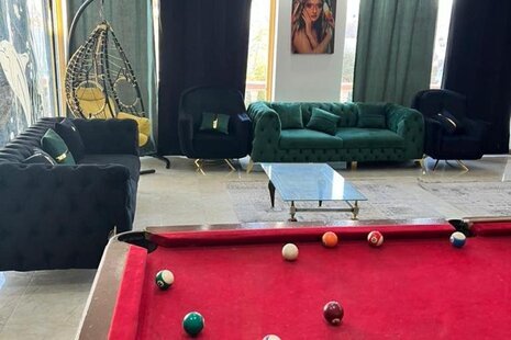 ویلا دوبلکس استخردار 2خواب آرتمیس در چهارباغ