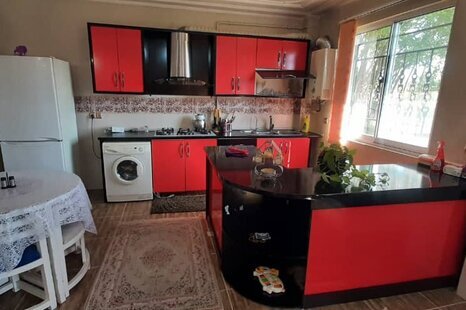 واحد تکخواب در طبقه همکف ویلا گلستان 6 در لاهیجان