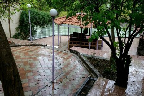 ویلا دو خواب در باغ بهادران