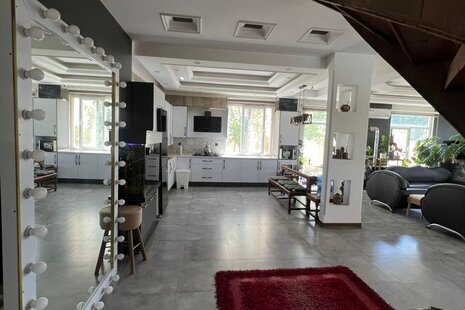 ویلا استخردار دوبلکس سه خواب لوکس در کردان