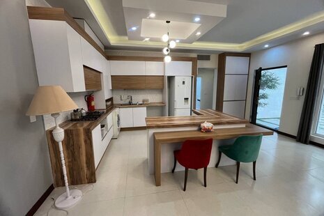 ویلا استخردار دوخواب چهارفصل در شهریار