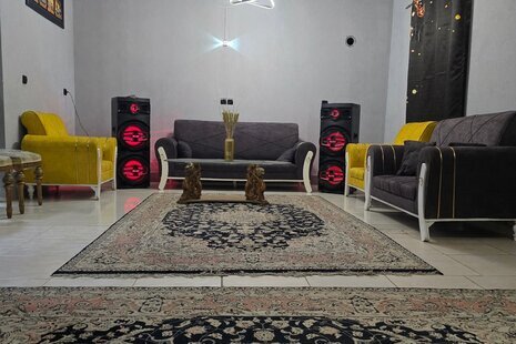 ویلا سه خواب استخردار شقایق در چهارباغ