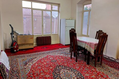 خانه سنتی ویلایی در کاشان