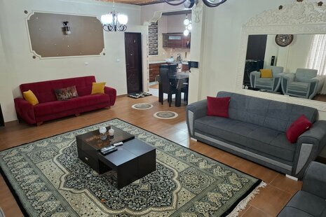 ویلا مبله تکخواب گل سرخ در چالوس
