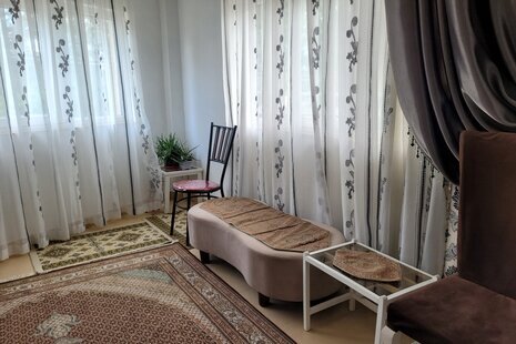 آپارتمان مبله دوخواب کوچه باغ آلبالو در نمین