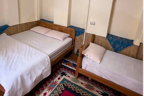 اتاق آذین در بومگردی شیراز