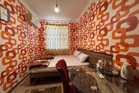 واحد تکخواب 205 در هتل آپارتمان قشم