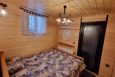 کلبه کپسولی تکخواب بلوط در رامسر