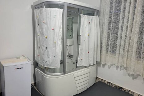 اتاق 1 در اقامتگاه بومگردی رودبار