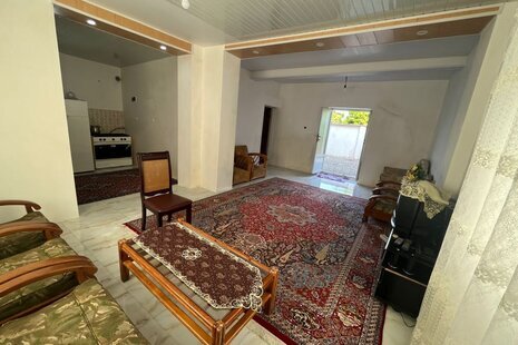 واحد تکخواب ساحلی در طبقه همکف ویلای شیرود