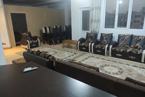 آپارتمان مبله چهارخواب در قشم