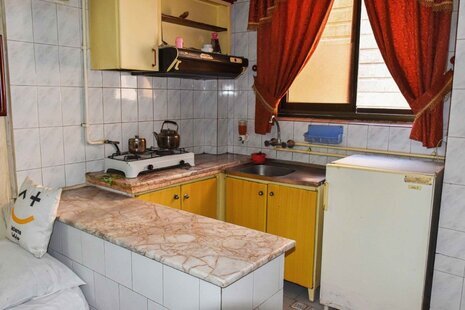 واحد تکخواب (4نفره) درهتل آپارتمان درمشهد