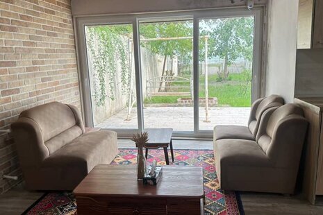 ویلا مبله دوخواب پلاک اول دریا در بندر انزلی