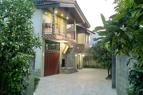 واحد دوخواب مبله در طبقه همکف ویلا در رامسر