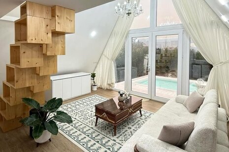 کلبه سوئیسی دوبلکس استخردار مبله تکخواب  سفید در رستمکلا