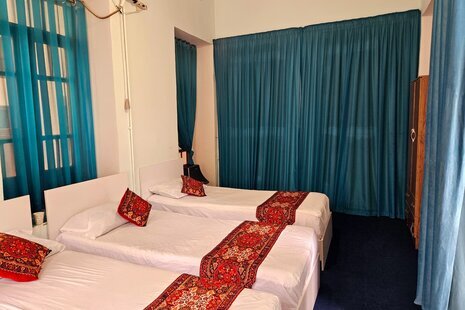 اتاق 15 متری گلبهار 5 دراقامتگاه بوم گردی اصفهان