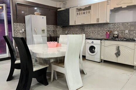 ویلا دوبلکس استخردار دوخواب مبله در چهارباغ