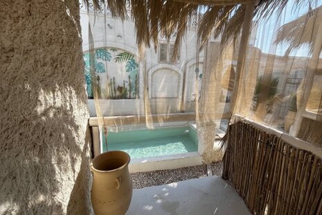 واحد نوادا 2 در بومگردی نقاشه قشم