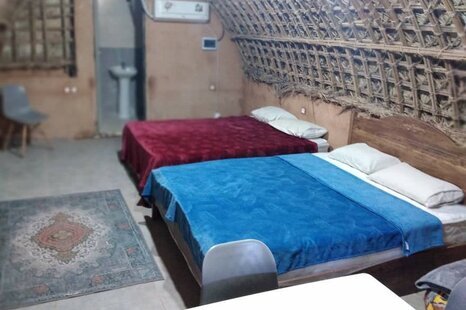 واحد مداد رنگی در اقامتگاه بومگردی هرمز