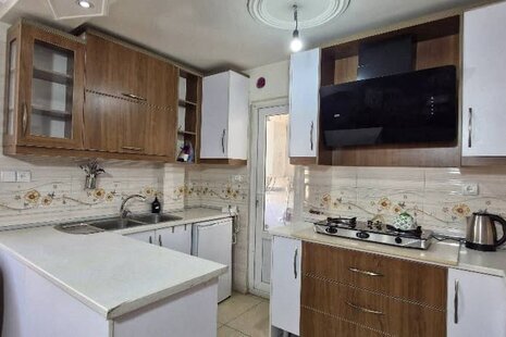 آپارتمان مبله تکخواب در خیام تهران