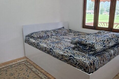 واحد سه خواب شمال در طبقه دوم ویلای فومن