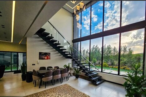 ویلا دوبلکس 4 خوا ب استخردار و جکوزی دژاوو در کردان