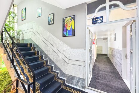 اتاق یک نفره در مسافرخانه شهریار