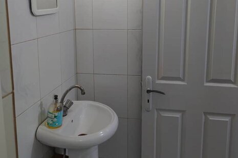 واحد مبله تکخواب در طبقه همکف ویلا نارون 1 در رشت