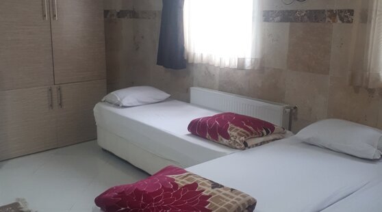 سوئیت آپارتمان دوخواب در مسافرخانه در مشهد