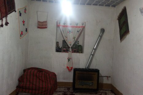 اتاق در اقامتگاه بومگردی آشخانه(2) گرمه