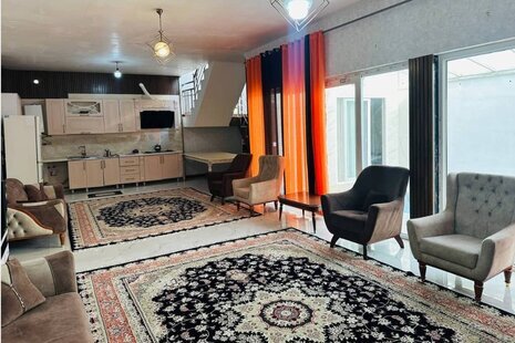 ویلا دوبلکس استخردار مبله سه خواب در چهارباغ